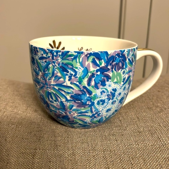 Lilly Pulitzer Coffee Mug Blue Floral High Maintenance Gold Ceramic 12 oz - Picture 1 of 6